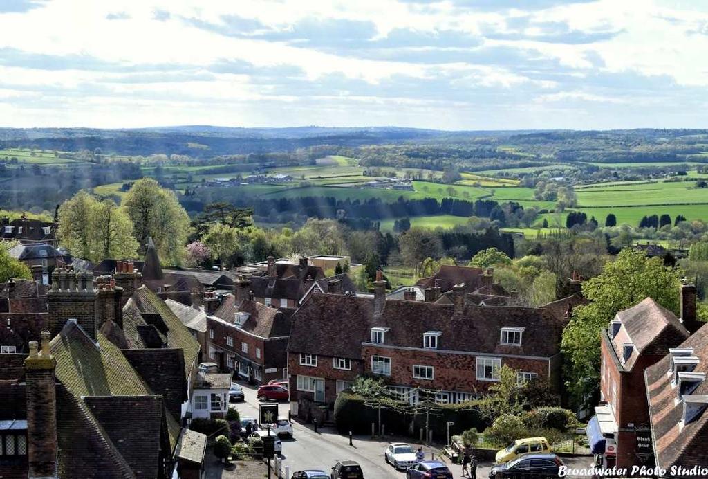 The Star And Eagle Hotel Goudhurst Buitenkant foto