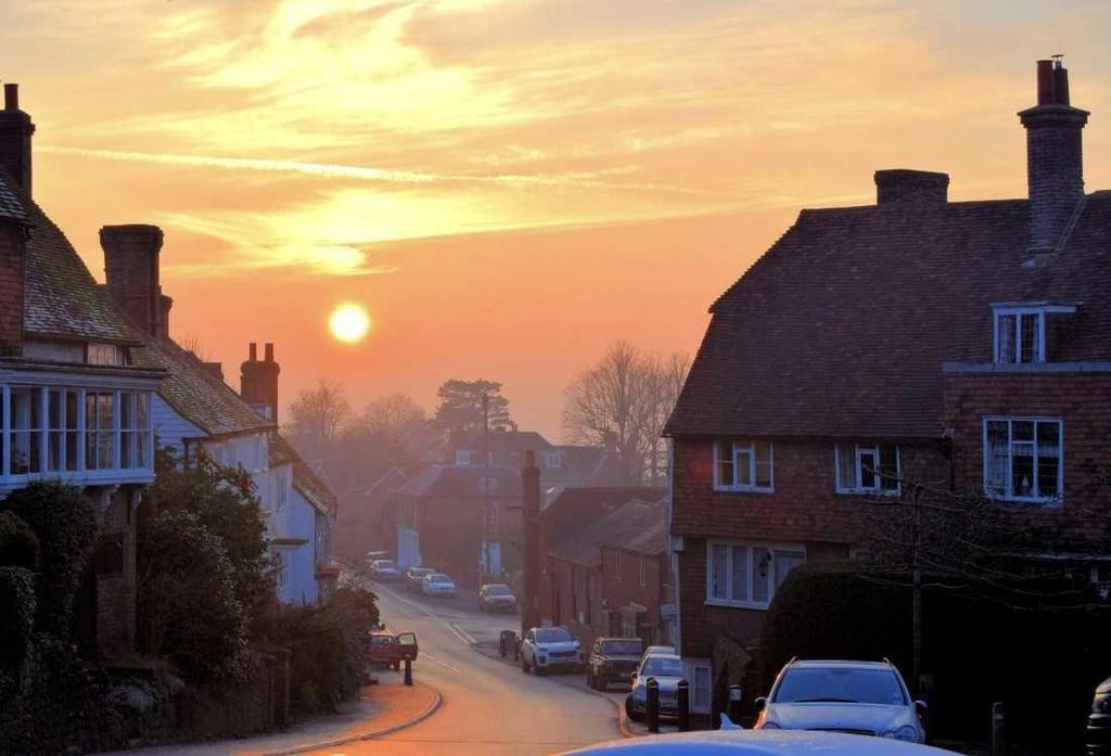 The Star And Eagle Hotel Goudhurst Buitenkant foto