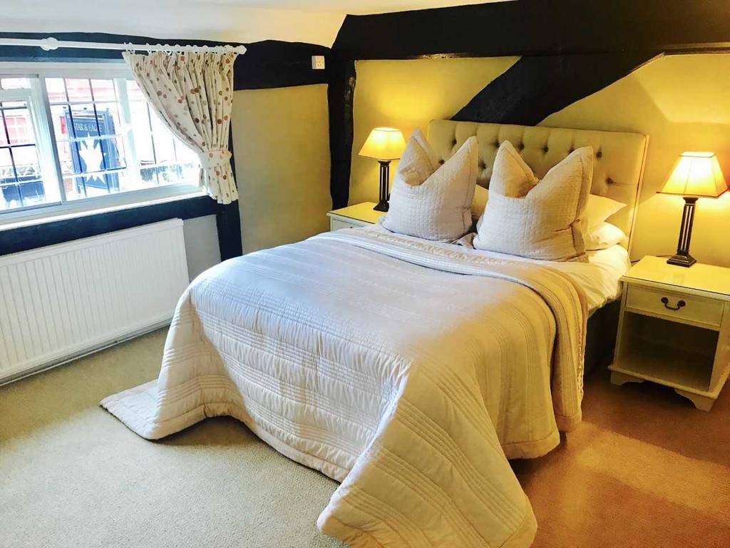 The Star And Eagle Hotel Goudhurst Buitenkant foto