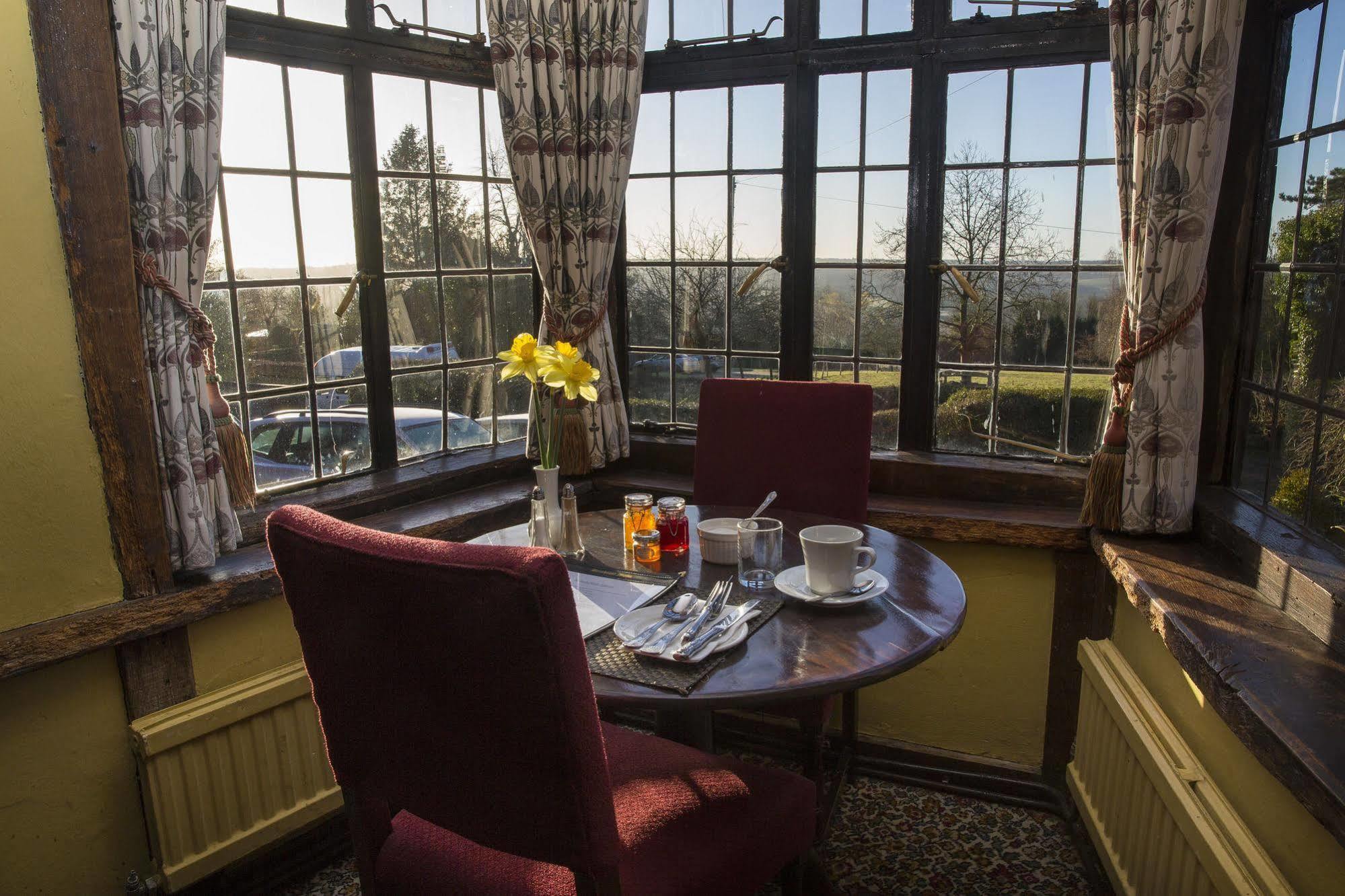 The Star And Eagle Hotel Goudhurst Buitenkant foto